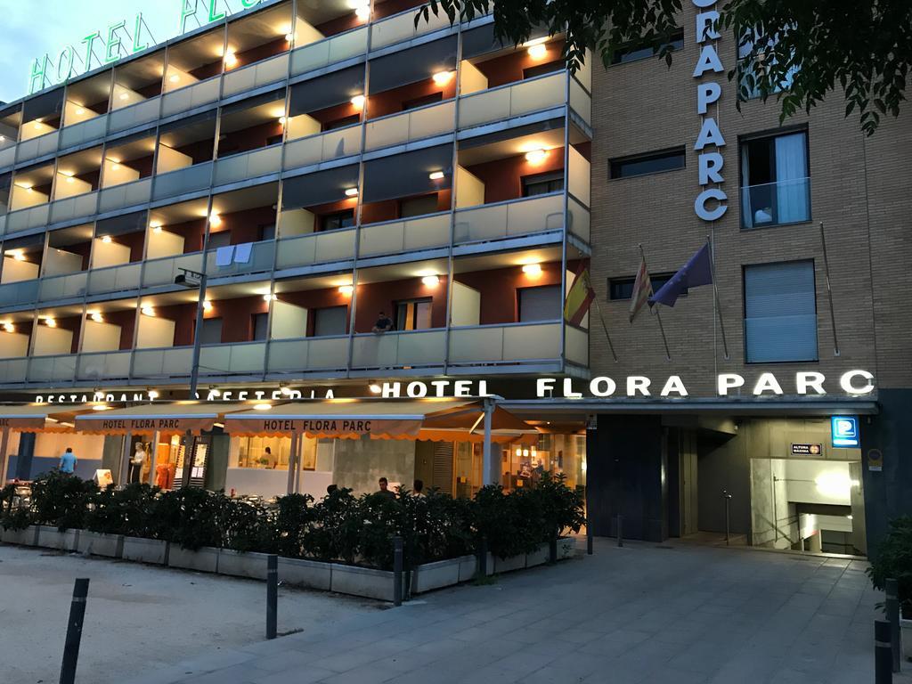 Hotel Flora Parc Castelldefels Exteriér fotografie